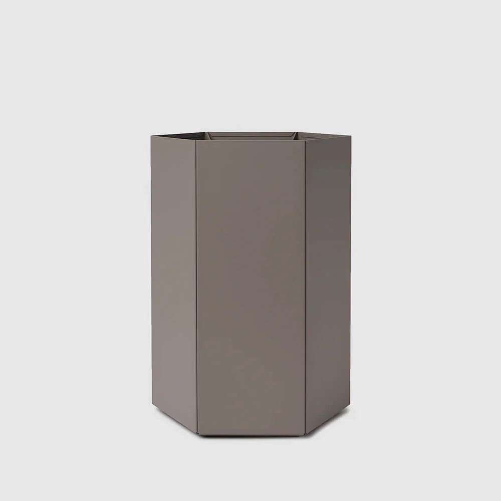 Bea Planter - Image 17