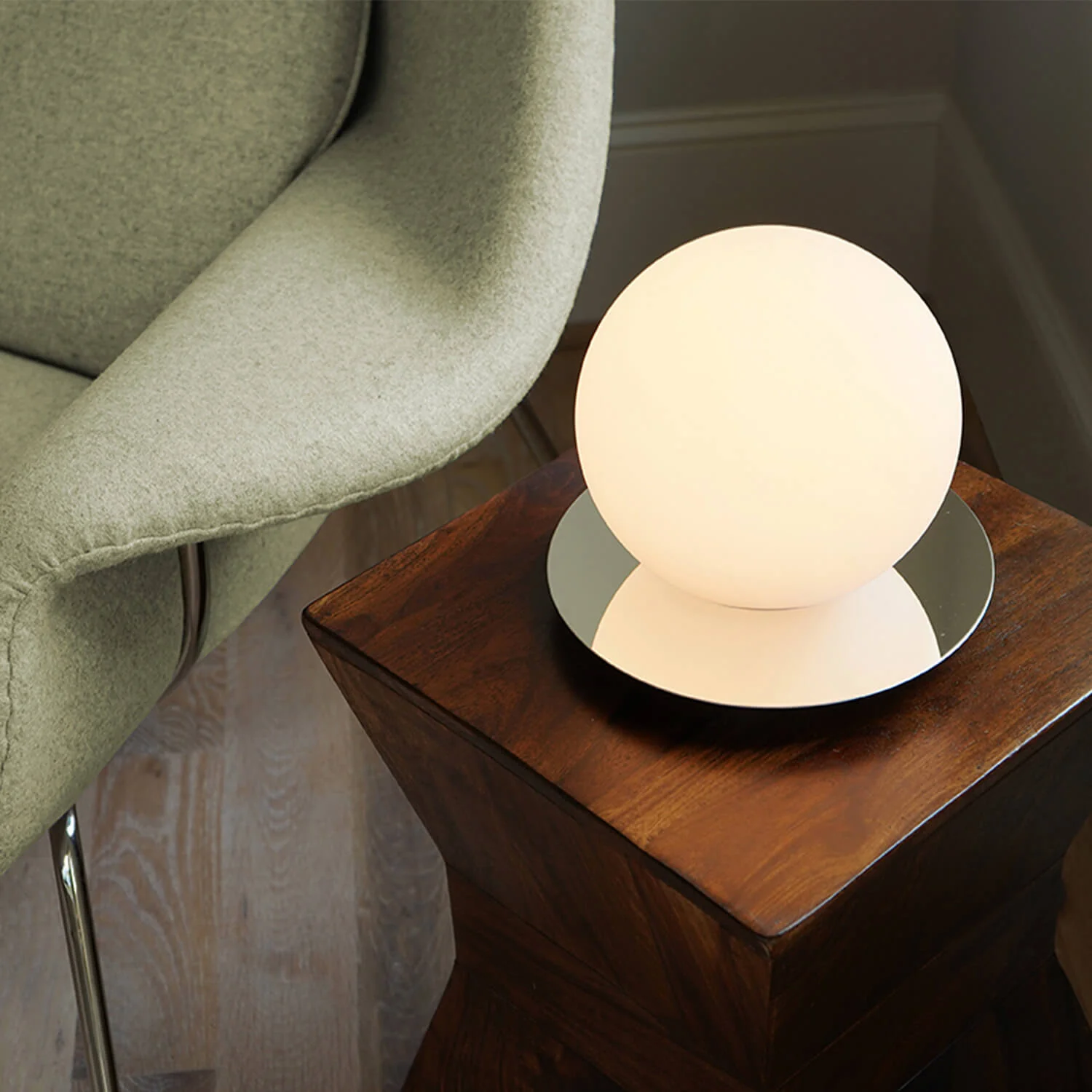 Bola Desk Light - Image 4