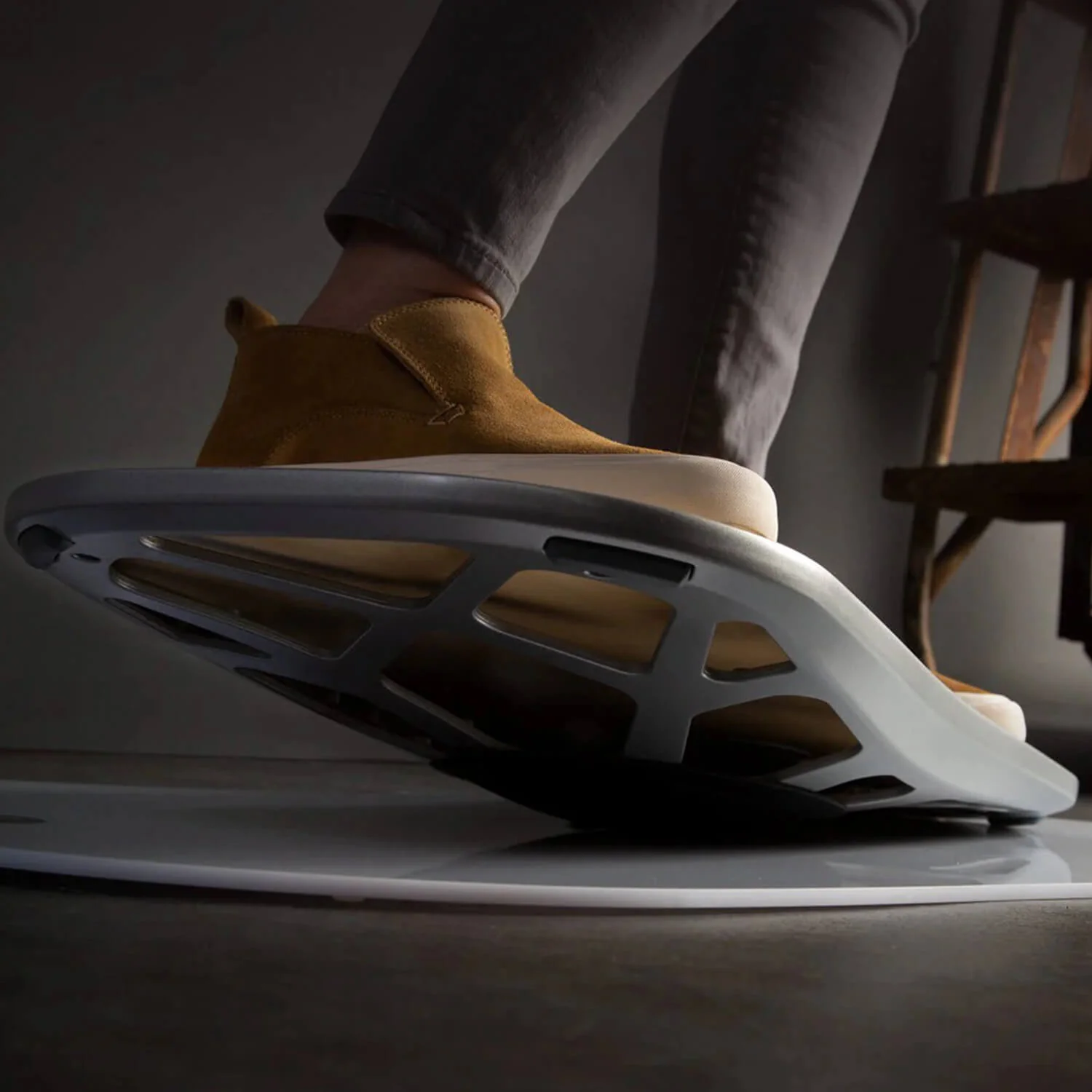 LevelĀ® Plank Balance Board - Image 6