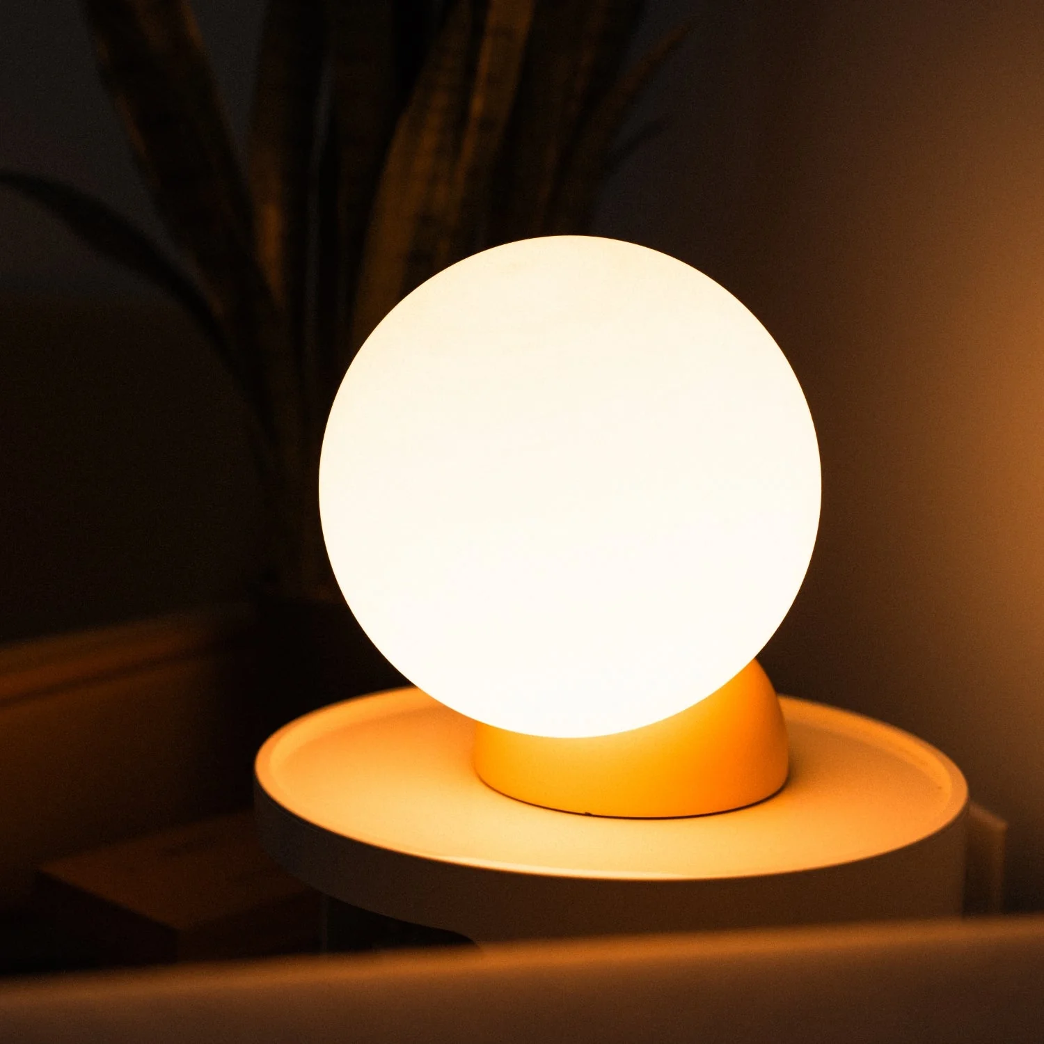 Cantilever Table Light - Image 4