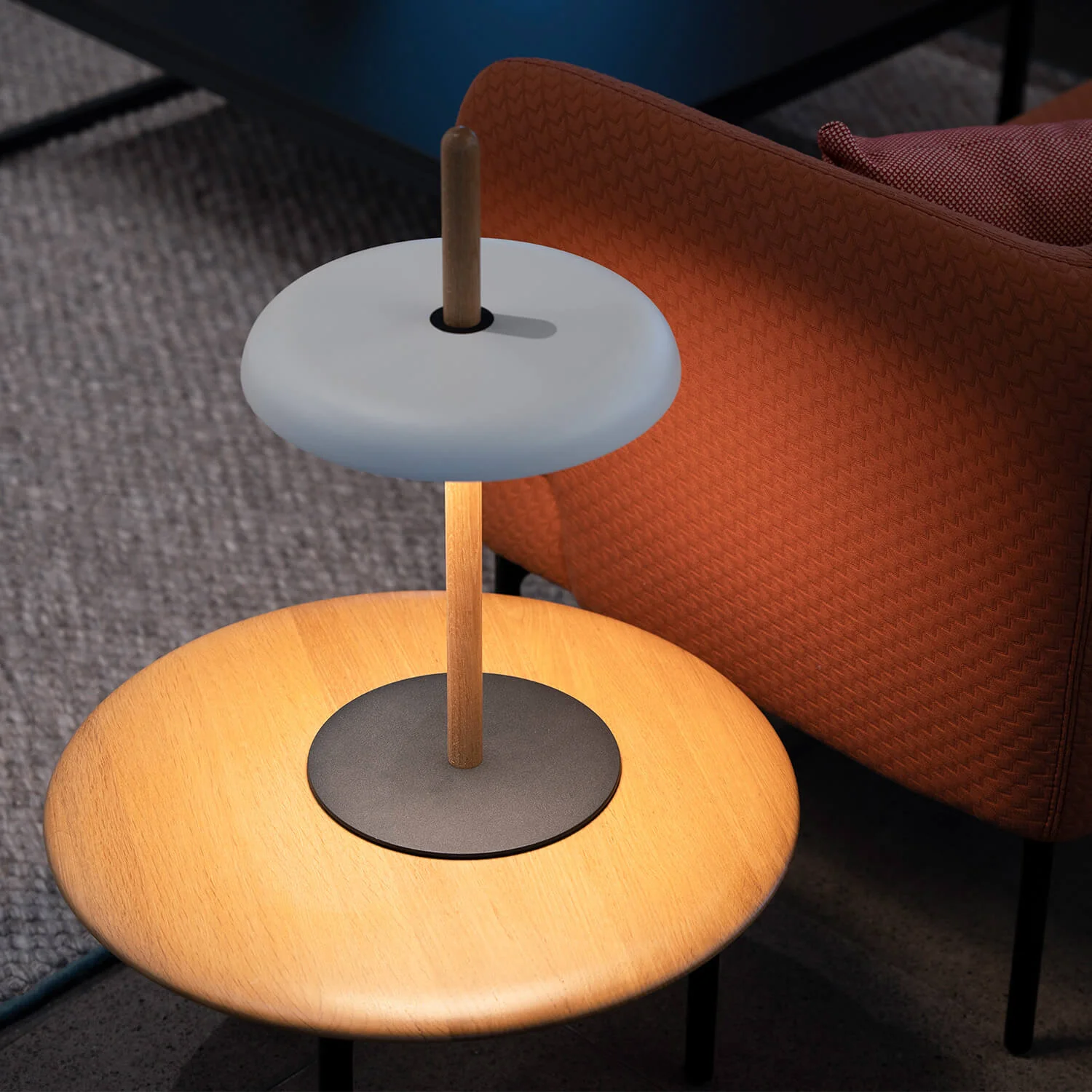Nivél Portable Desk Light - Image 3