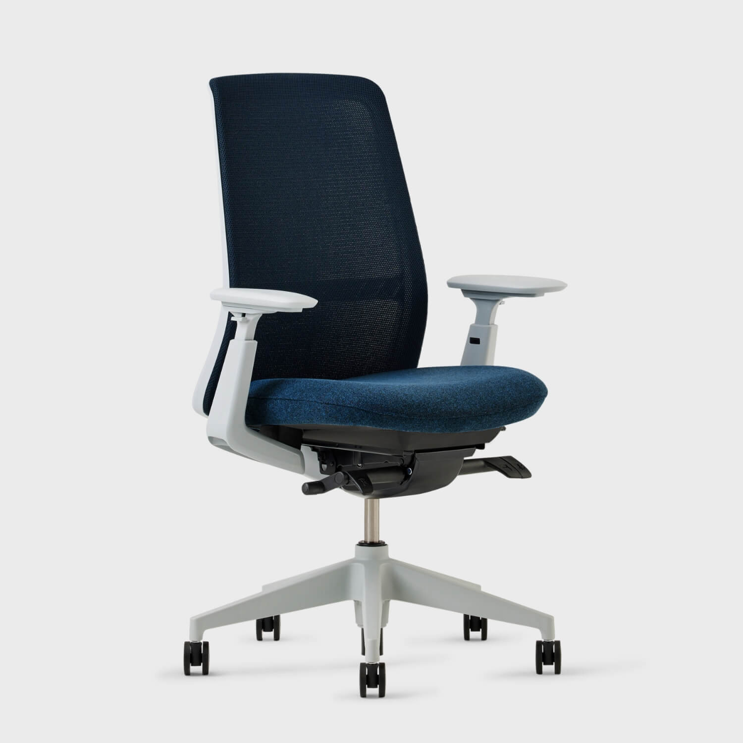 Soji Mesh Office Chair - Image 13