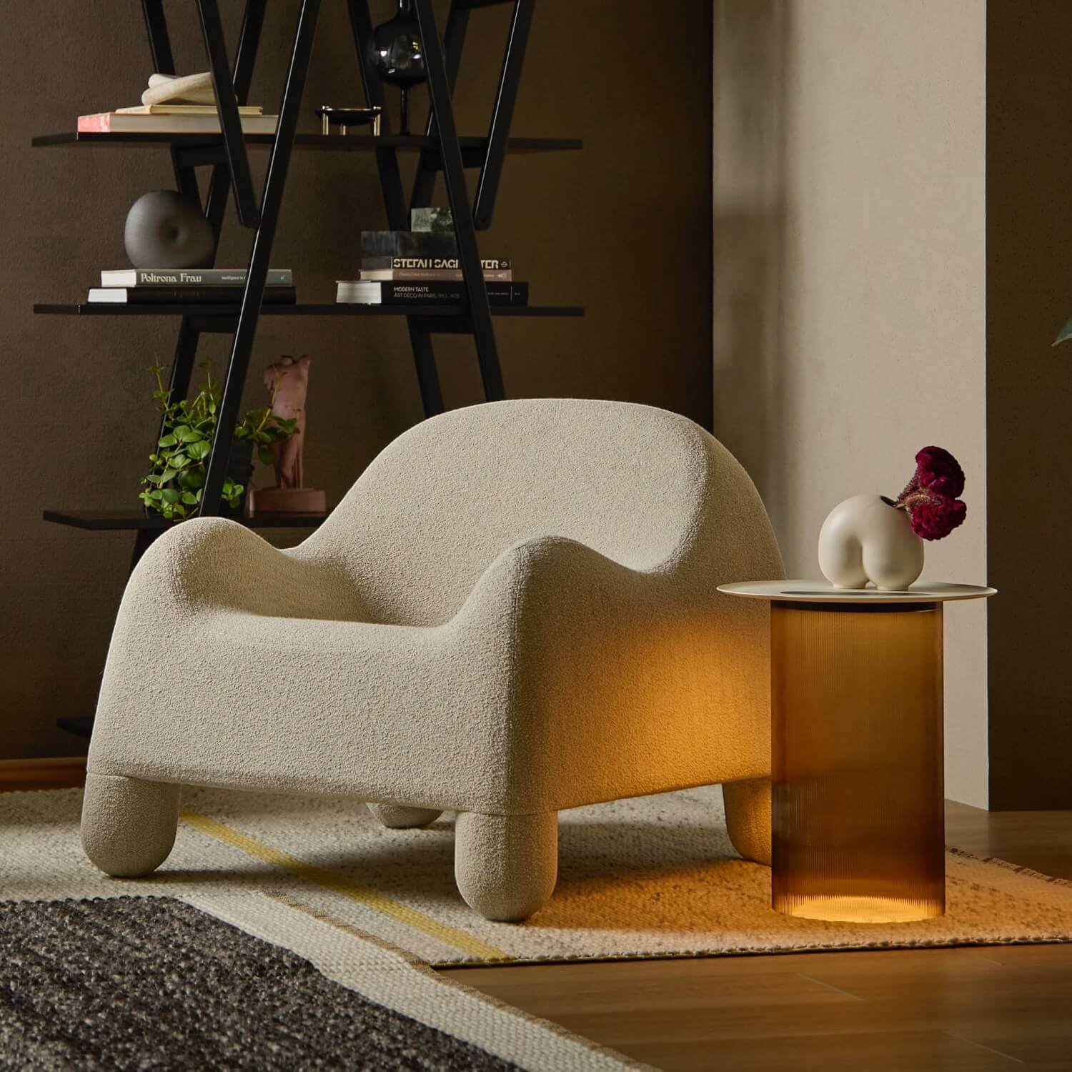 Gomma Lounge Chair - Image 6